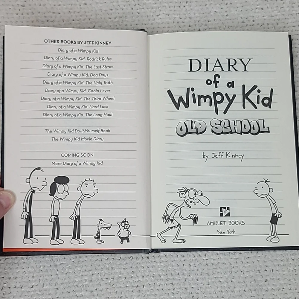 Kids/Children's Illustrated Fun Diary of a Wimpy Kid Two Book Set Book 9/Book 10